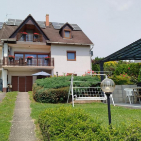Balázs Apartman, Tihany